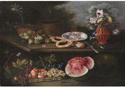 VKZ 476 Tommaso Realfonso - Zátiší s květinami, ovocem, chlebem, salámem na talíři a smaragdově zelenou ještěrkou 